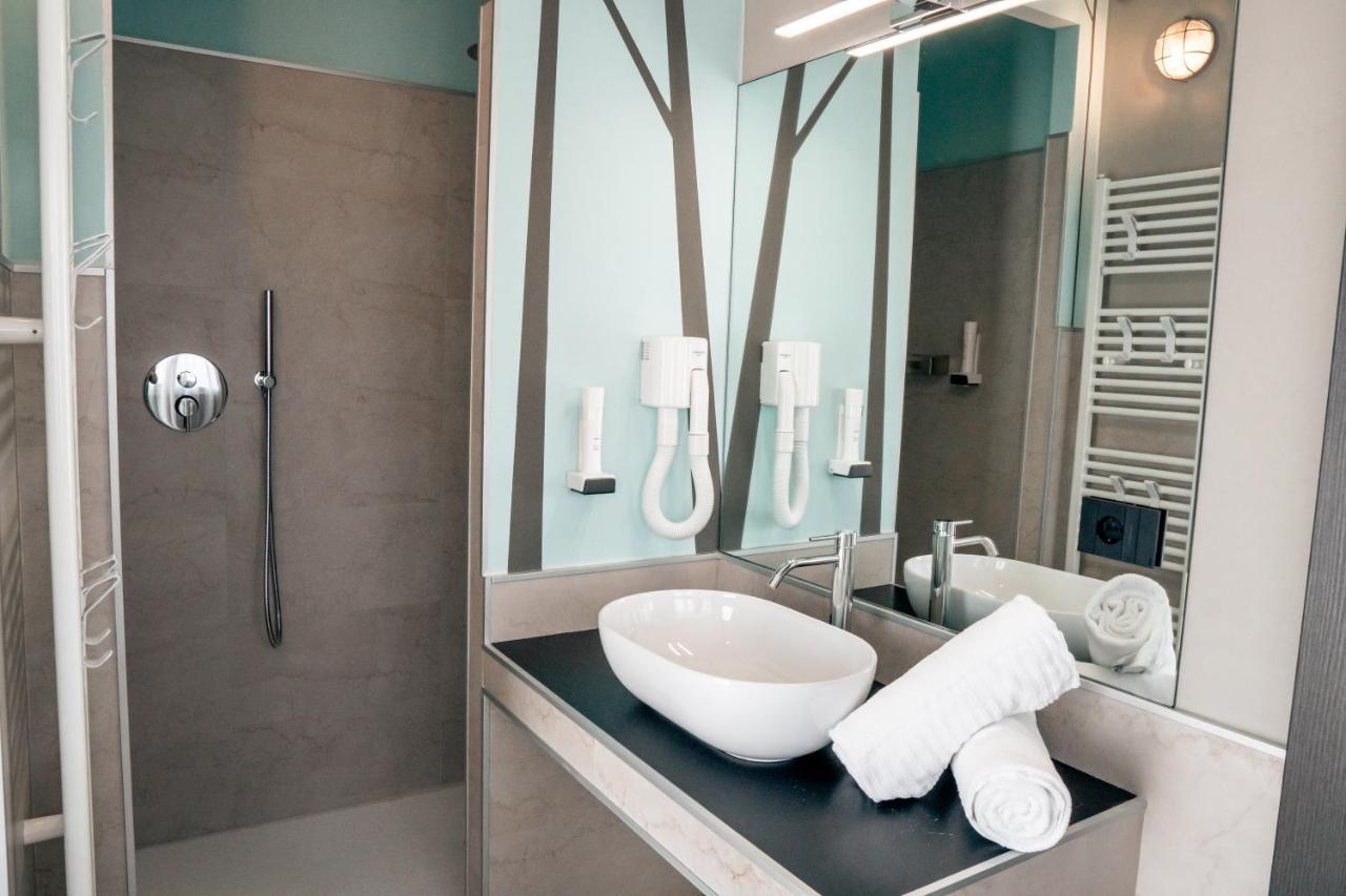 K Modern Hotel Пескьера-дель-Гарда Экстерьер фото
